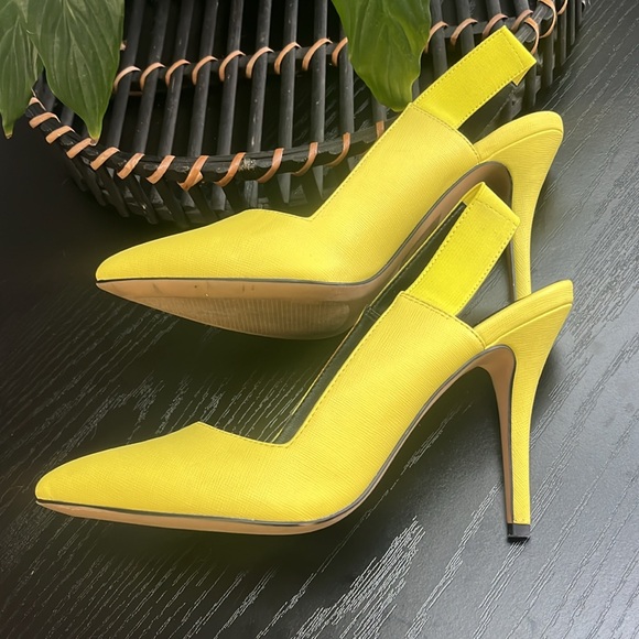 Chartreuse Aldo Slingback Pumps - Picture 3 of 8